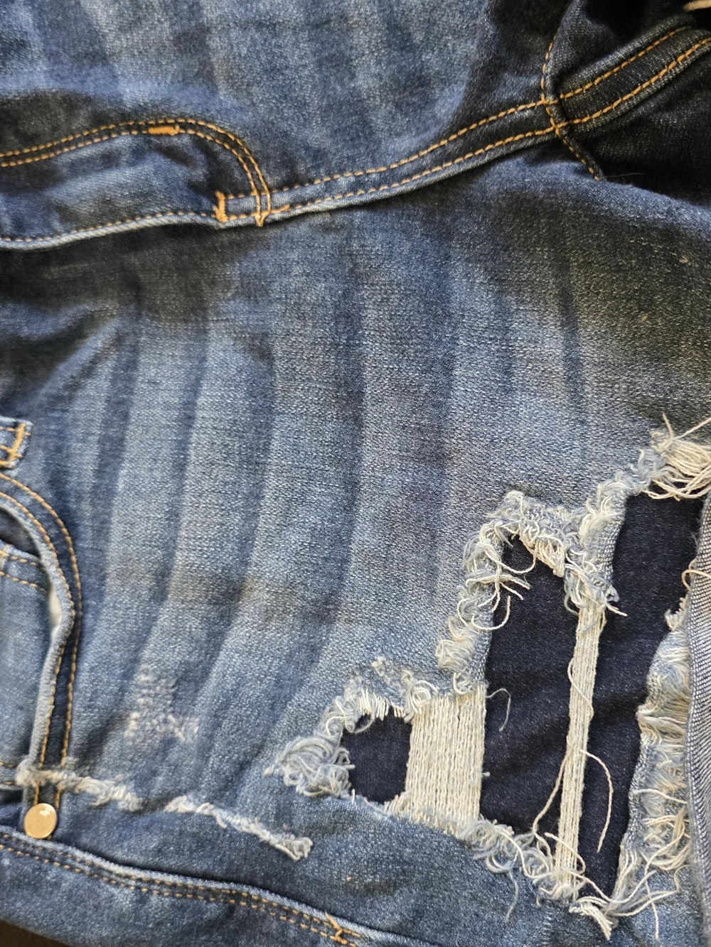 Judy Blue Distressed Denim Women’s Shorts - Blue